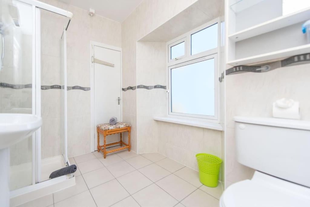 Clonbur House - One Bedroom Apartment Голвей Екстер'єр фото